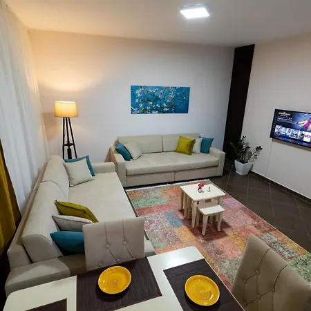 Apartmán Contact Tirana